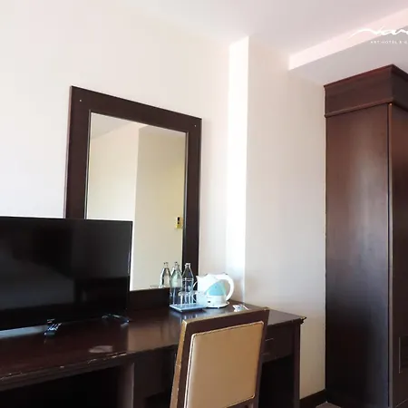 Naris Art Hotel Pattaya Exterior photo